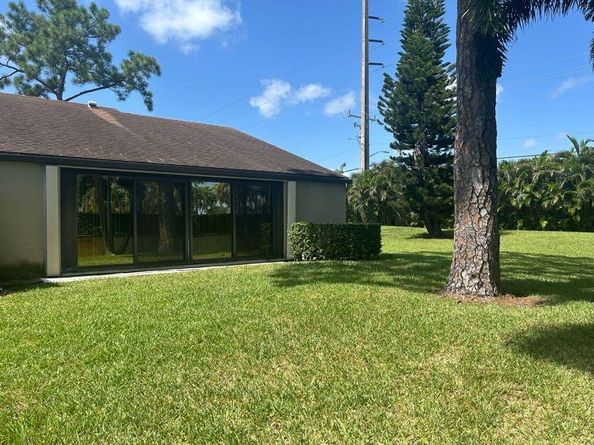725 Sunny Pine Way A, Greenacres FL 33415
