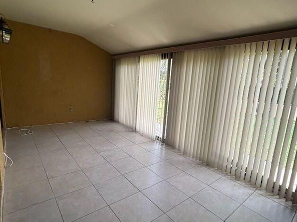 725 Sunny Pine Way A, Greenacres FL 33415