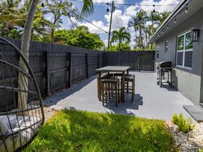 1498 ne 38th, Oakland Park FL 33334