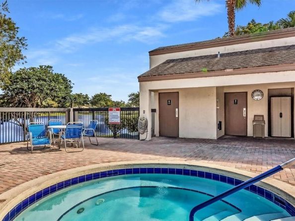 4134 S Carambola Cir H403, Coconut Creek FL 33066