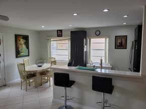 662 Burgundy N, Delray Beach FL 33484