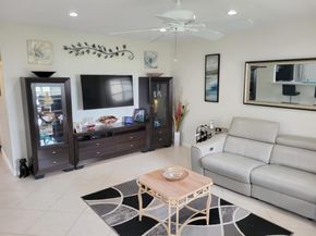 662 Burgundy N, Delray Beach FL 33484