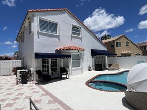 19000 NW 10th St, Pembroke Pines FL 33029