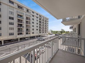 125 Ocean Avenue 303, Palm Beach Shores FL 33404