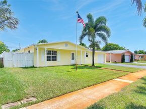 7830 NW 21st St, Sunrise FL 33322