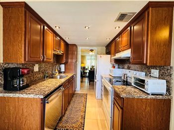 3099 NW 48th Ave