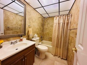 3099 NW 48th Ave 253, Lauderdale Lakes FL 33313