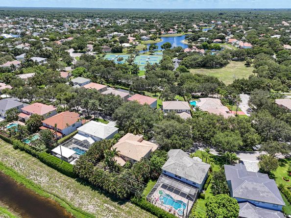 575 Scrubjay Lane, Jupiter FL 33458