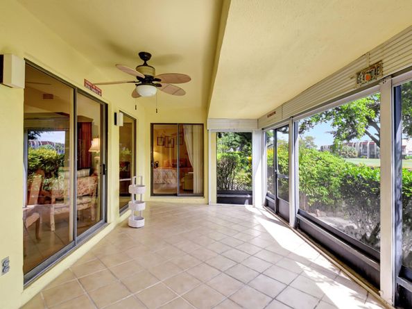 6749 Versailles Court, Lake Worth FL 33467