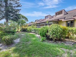 6749 Versailles Court, Lake Worth FL 33467