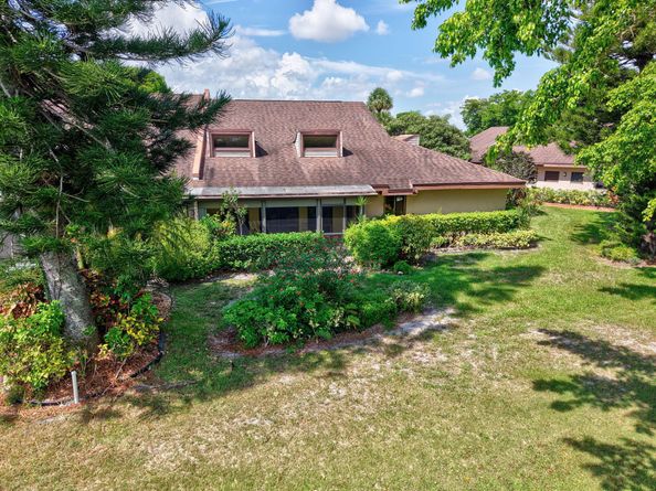 6749 Versailles Court, Lake Worth FL 33467