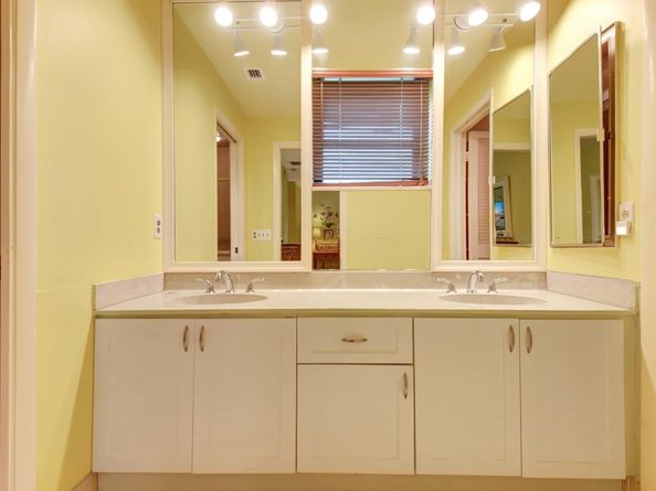 6749 Versailles Court, Lake Worth FL 33467