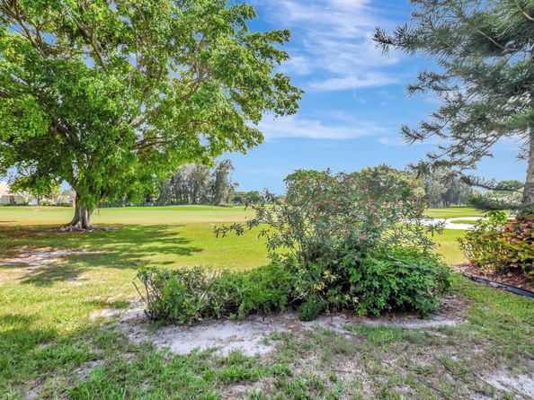 6749 Versailles Court, Lake Worth FL 33467