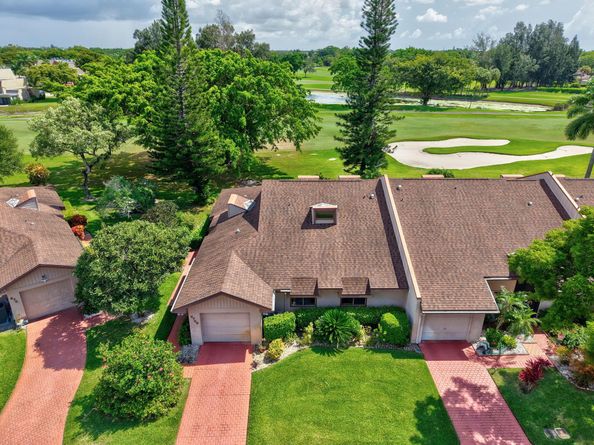 6749 Versailles Court, Lake Worth FL 33467