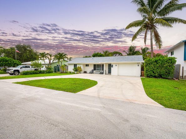 29 SE 8th Avenue, Deerfield Beach FL 33441