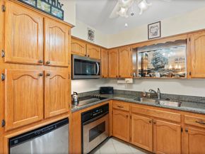 920 NW 42nd Ter, Coconut Creek FL 33066
