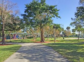 920 NW 42nd Ter, Coconut Creek FL 33066