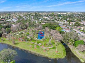920 NW 42nd Ter, Coconut Creek FL 33066