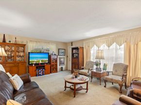 920 NW 42nd Ter, Coconut Creek FL 33066