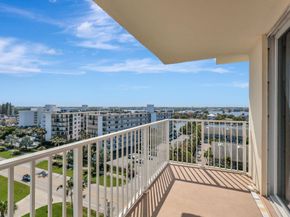 3540 S Ocean Boulevard Ph 911, South Palm Beach FL 33480