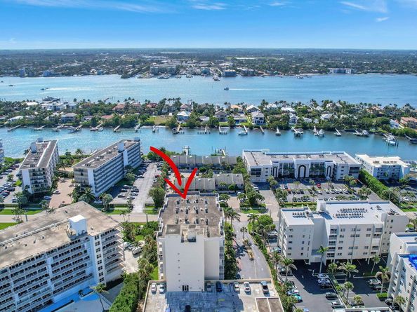 3540 S Ocean Boulevard Ph 911, South Palm Beach FL 33480