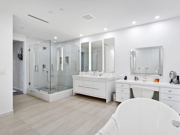 200 SE Mizner Boulevard 717, Boca Raton FL 33432