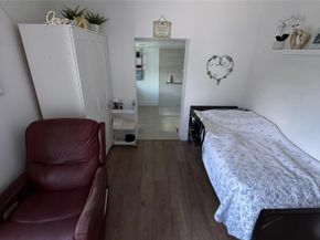 6820 SW 32nd St, Miami FL 33155