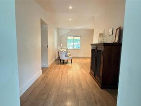 6820 SW 32nd St, Miami FL 33155