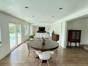 6820 SW 32nd St, Miami FL 33155