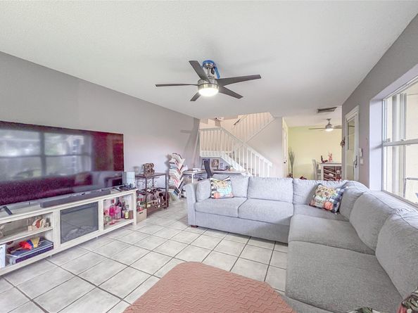 6102 Wheatley Ct, Boynton Beach FL 33436
