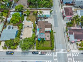 624 10th Avenue N, Lake Worth Beach FL 33460