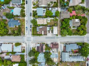 624 10th Avenue N, Lake Worth Beach FL 33460