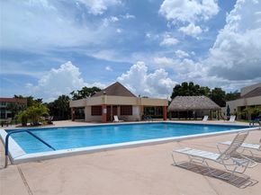 8021 N Sunrise Lakes Dr 203, Sunrise FL 33322