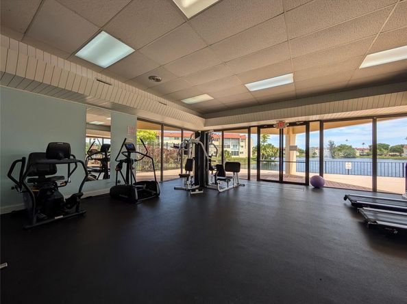 8021 N Sunrise Lakes Dr 203, Sunrise FL 33322