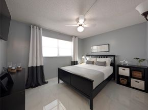 8021 N Sunrise Lakes Dr 203, Sunrise FL 33322