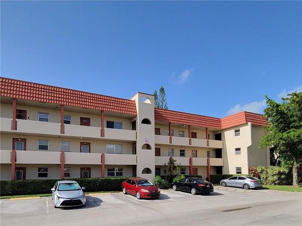 8021 N Sunrise Lakes Dr 203, Sunrise FL 33322