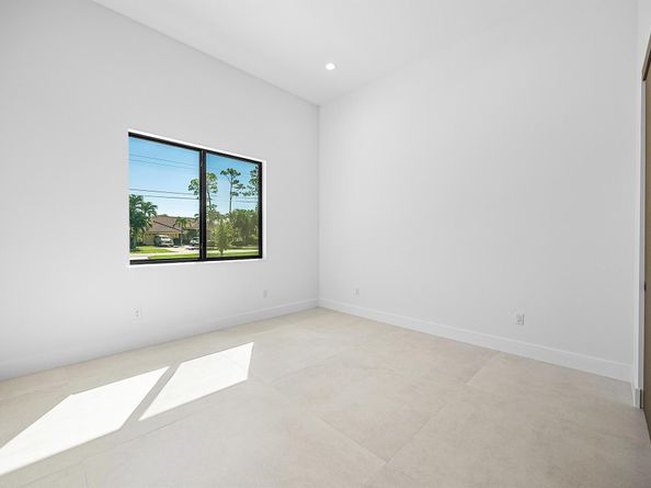 14817 Paddock Drive, Wellington FL 33414