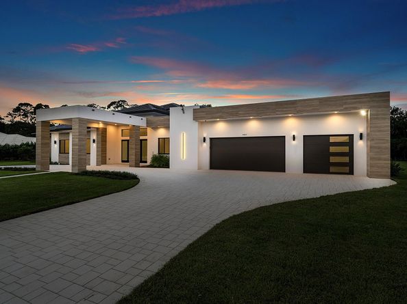14817 Paddock Drive, Wellington FL 33414