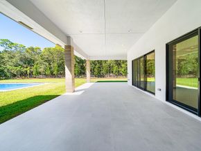 14817 Paddock Drive, Wellington FL 33414