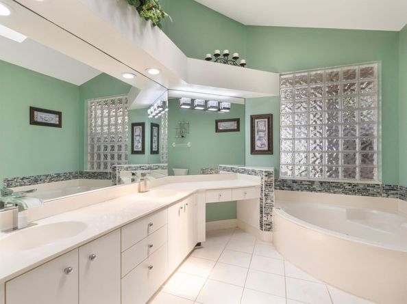 5159 Brookview Drive, Boynton Beach FL 33437