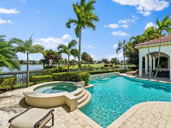 678 Hermitage Circle, Palm Beach Gardens FL 33410