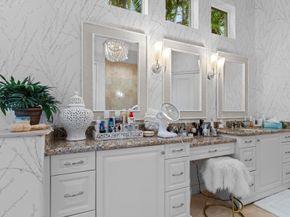 678 Hermitage Circle, Palm Beach Gardens FL 33410