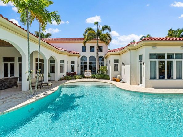 678 Hermitage Circle, Palm Beach Gardens FL 33410