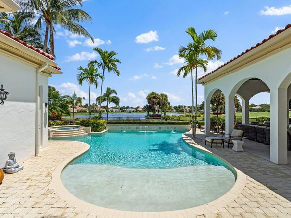 678 Hermitage Circle, Palm Beach Gardens FL 33410