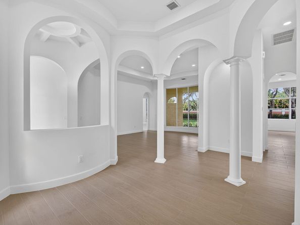 8873 Via Brilliante, Wellington FL 33411