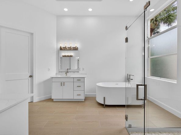 8873 Via Brilliante, Wellington FL 33411