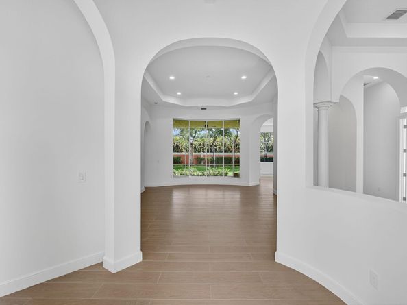 8873 Via Brilliante, Wellington FL 33411