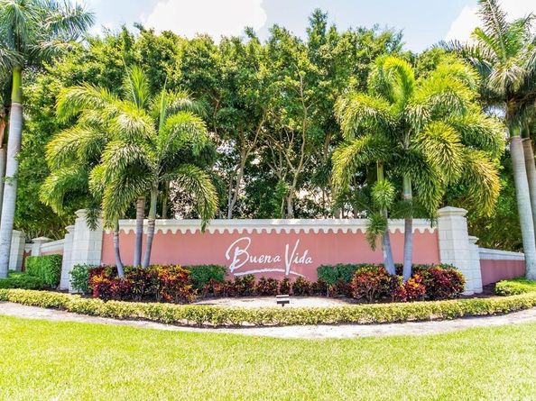 8873 Via Brilliante, Wellington FL 33411