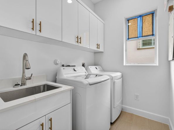 8873 Via Brilliante, Wellington FL 33411