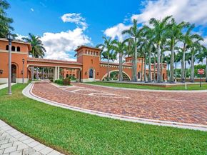 8873 Via Brilliante, Wellington FL 33411